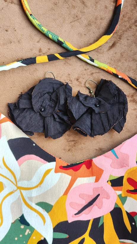 گوشواره پارچه ایی دستساز گل